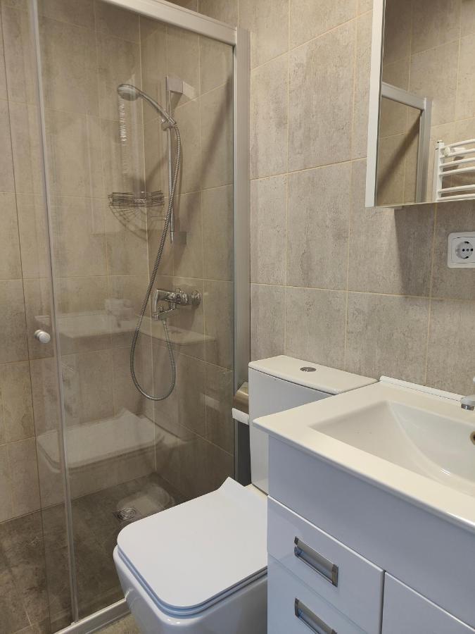 Green Hill Valley Apartments Каунас Экстерьер фото