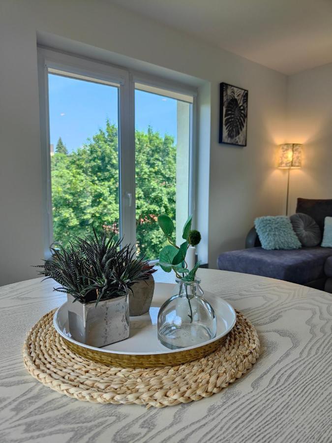 Green Hill Valley Apartments Каунас Экстерьер фото
